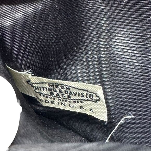 Whiting & Davis gold mesh wallet vintage 1960's kisslock closure Mid Century - Picture 4 of 9